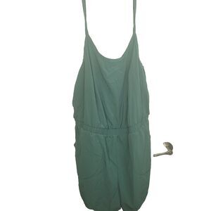 Torrid Active size 1 romper 1X open lined support pockets elastic waistband